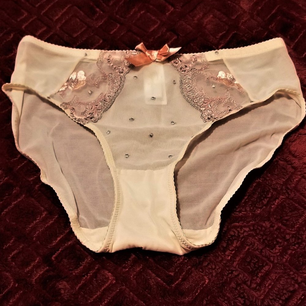 Fayreform panties, size S